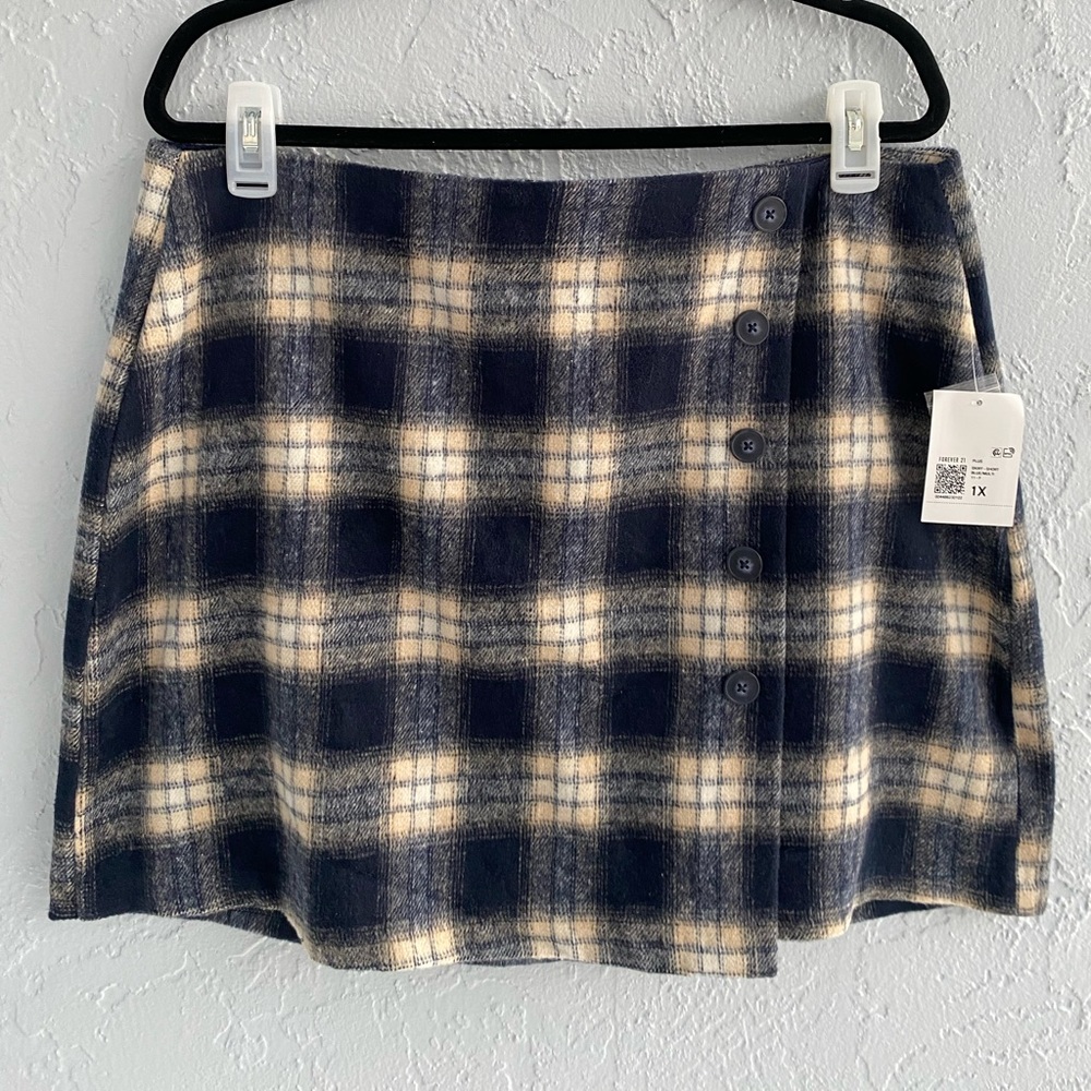 Plus Size Plaid Mini Skirt (size 1x) BNWT